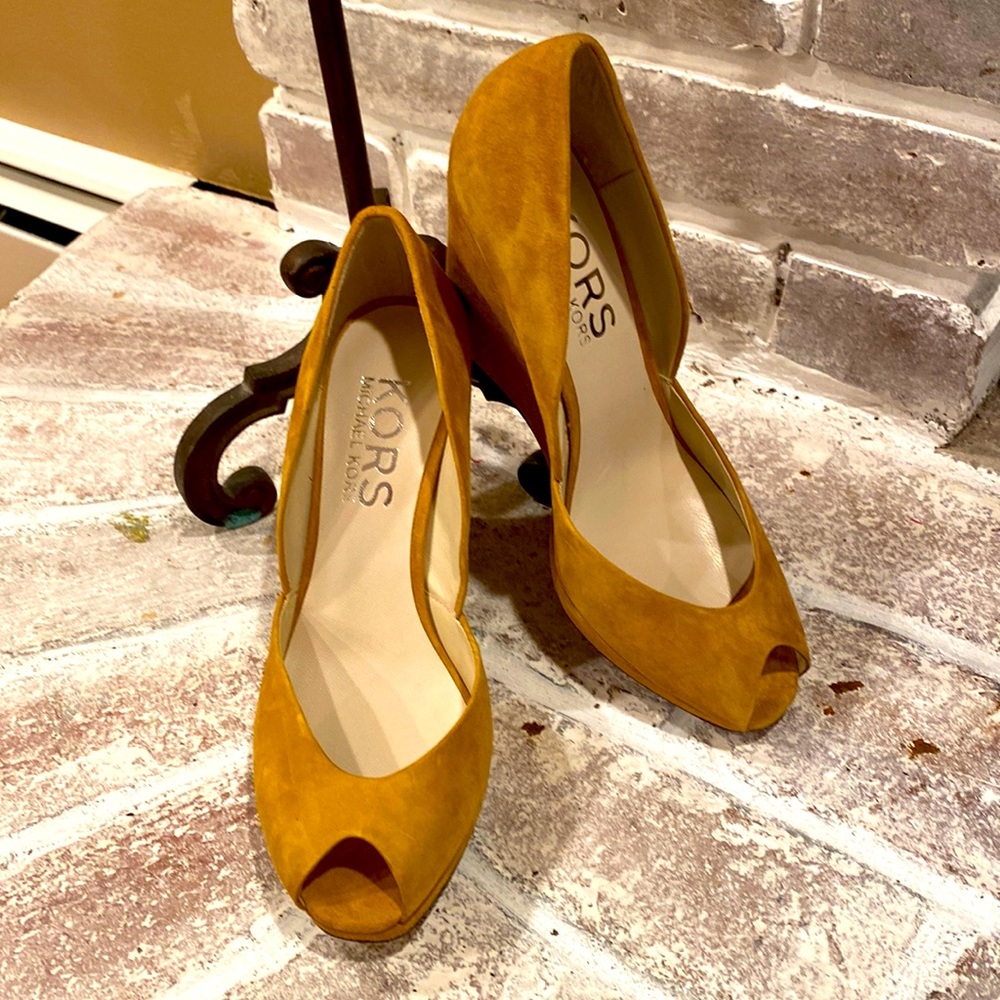 NWOT.  Michael Kors. Mustard Color 4” Platform Heels.  Suede